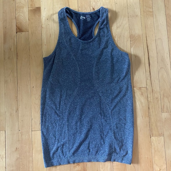 Zyia Gray Copper Charge Seamless Tank - Picture 2 of 5